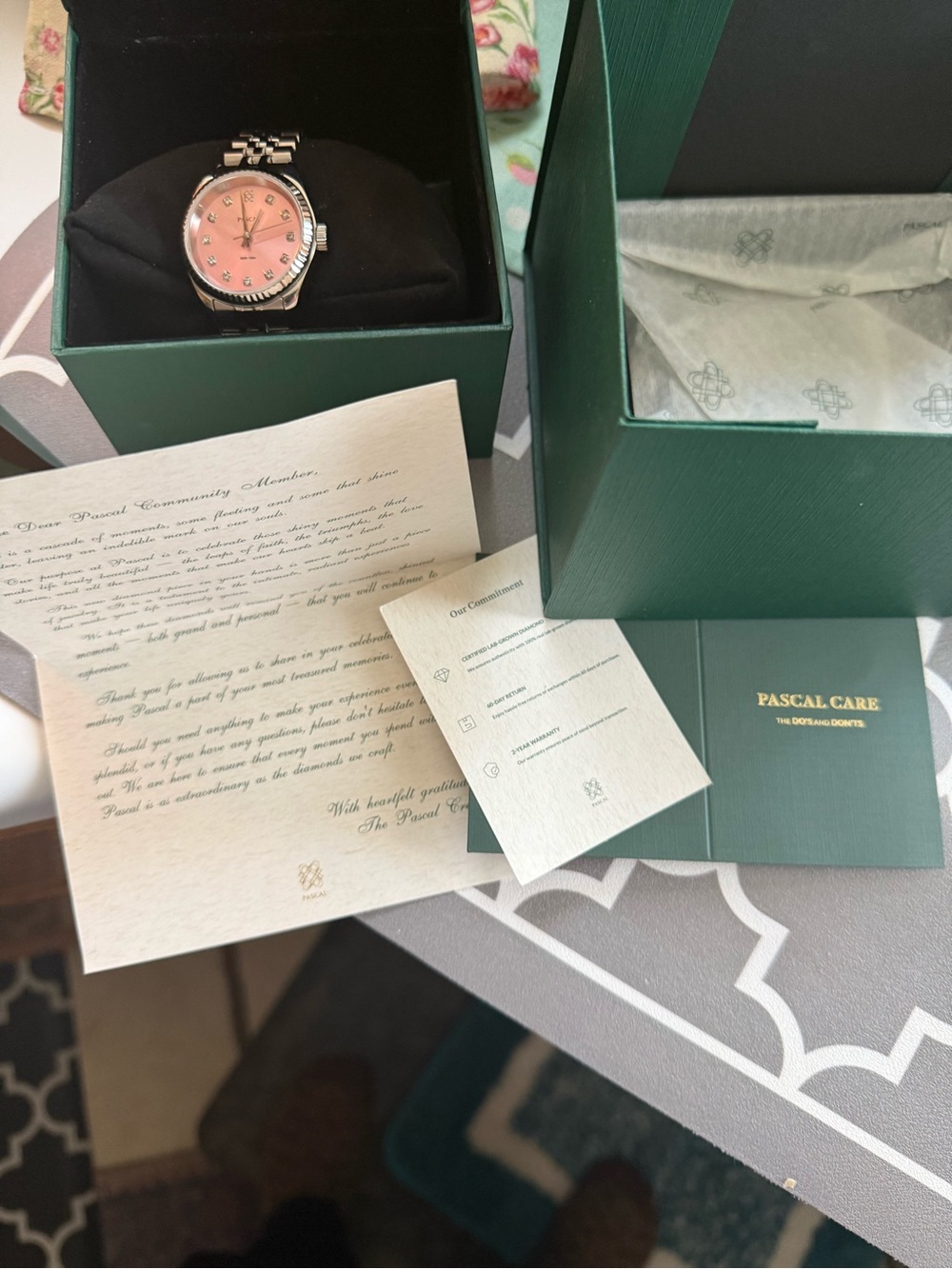 Silver Watch with Pink Dial and Crystal Markers Pascal - Picture 5 of 9